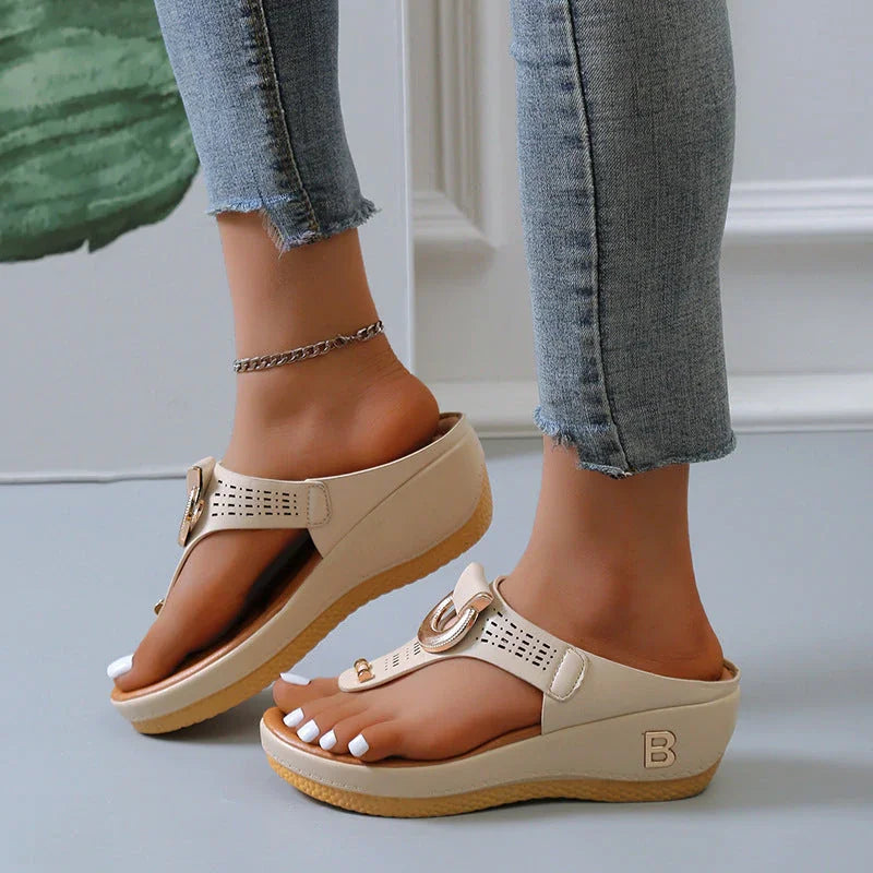 🔥HOT SALE🔥Women's Leather Wedge Slide Sandals（Buy Two Free Shipping）